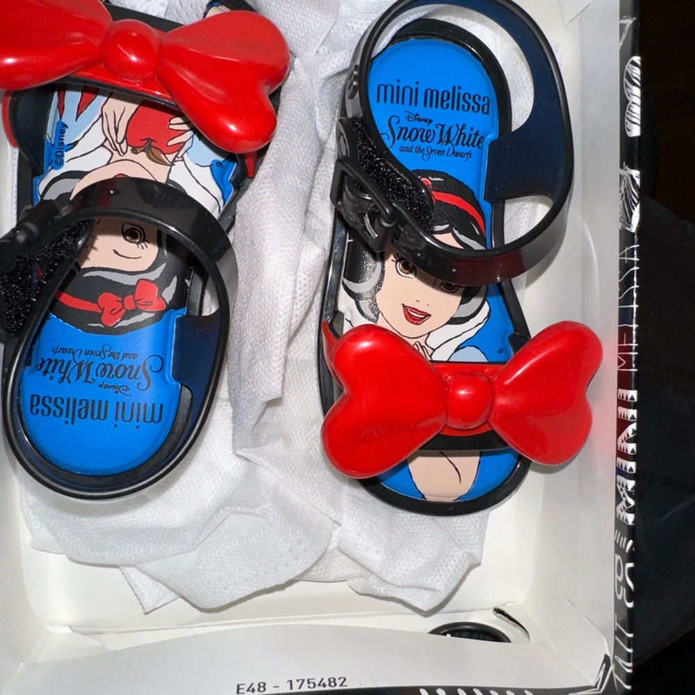 Mini Melissa Snow White Red and Black Sandals